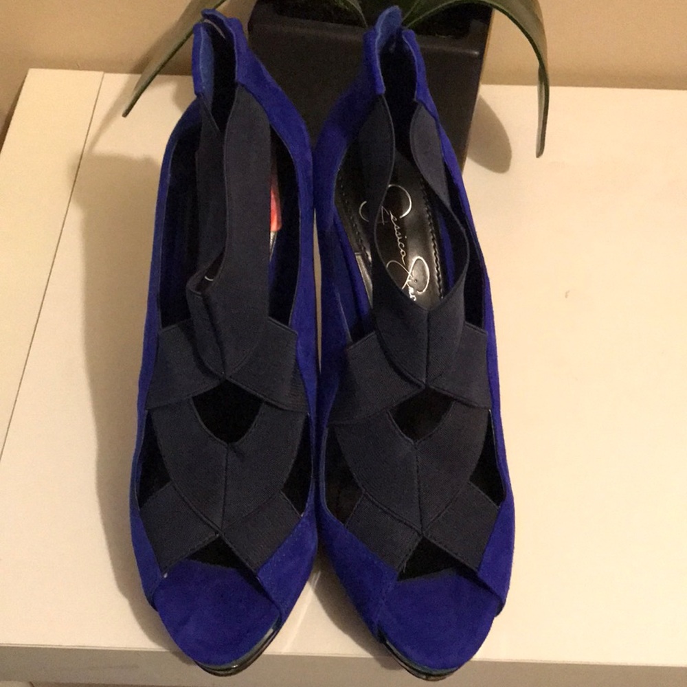 Jessica Simpson pumps size 8